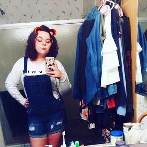 Meet your Posher, Maggie